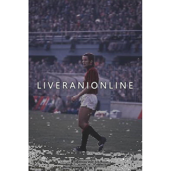 RETROSPETTIVA LUCIANO CHIARUGI ALLENATORE E CALCIATORE NELLA FOTO LUCIANO CHIARUGI CON LA MAGLIA DEL MILAN AG ALDO LIVERANI SAS