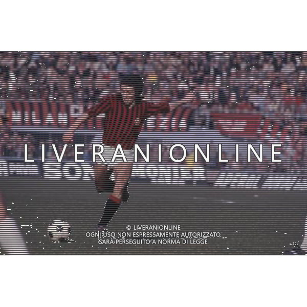 RETROSPETTIVA LUCIANO CHIARUGI ALLENATORE E CALCIATORE NELLA FOTO LUCIANO CHIARUGI CON LA MAGLIA DEL MILAN AG ALDO LIVERANI SAS