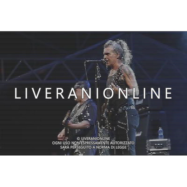 Rimini - Litfiba EutÃ²pia Tour 07/07/2017 nella foto: Piero PelÃ¹ e Ghigo Renzulli Â©Claudio Zamagni/Agenzia Aldo Liverani s.a.s. 