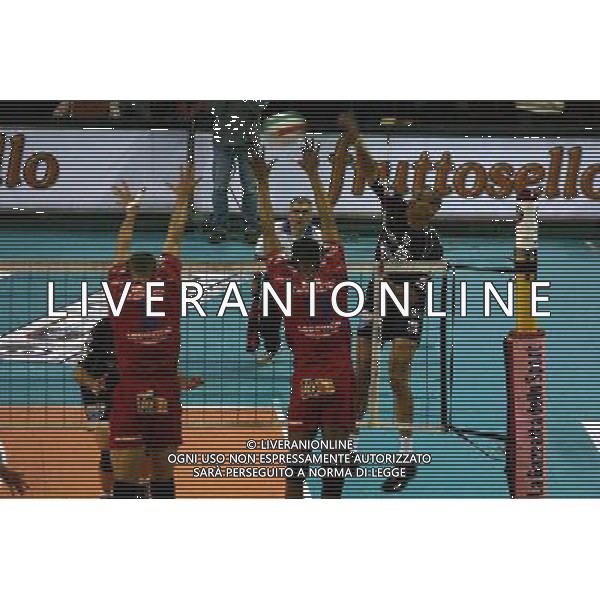 RPA Perugia - Edilbasso Padova Volley Play-off 07/04/2005 nella foto Meszaros Domotor ph Gianni Nucci/Agenzia Aldo Liverani