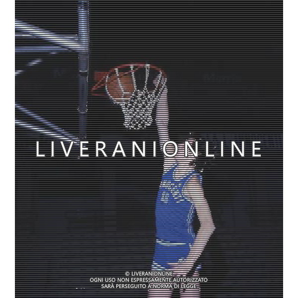 RETROSPETTIVA VITTORIO FERRACINI BASKET NELLA FOTO VITTORIO FERRACINI CON LA MAGLIA INNOCENTI AG ALDO LIVERANI SAS