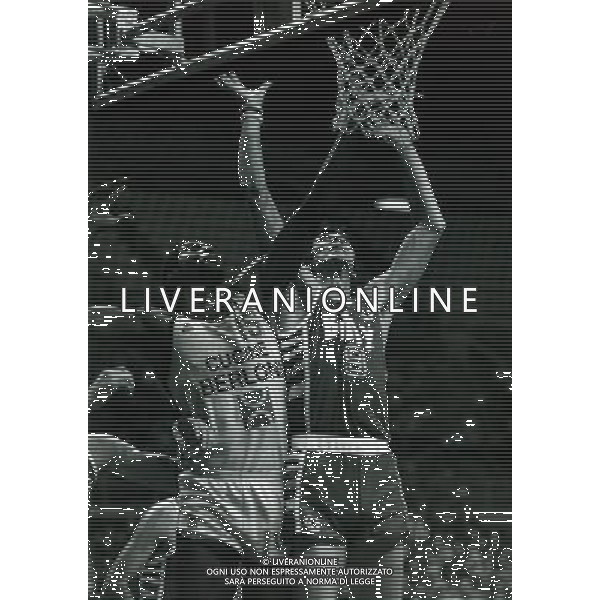 RETROSPETTIVA VITTORIO FERRACINI BASKET NELLA FOTO VITTORIO FERRACINI CON LA MAGLIA BILLY AG ALDO LIVERANI SAS