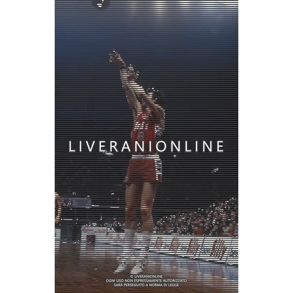 RETROSPETTIVA VITTORIO FERRACINI BASKET NELLA FOTO VITTORIO FERRACINI CON LA MAGLIA BILLY AG ALDO LIVERANI SAS