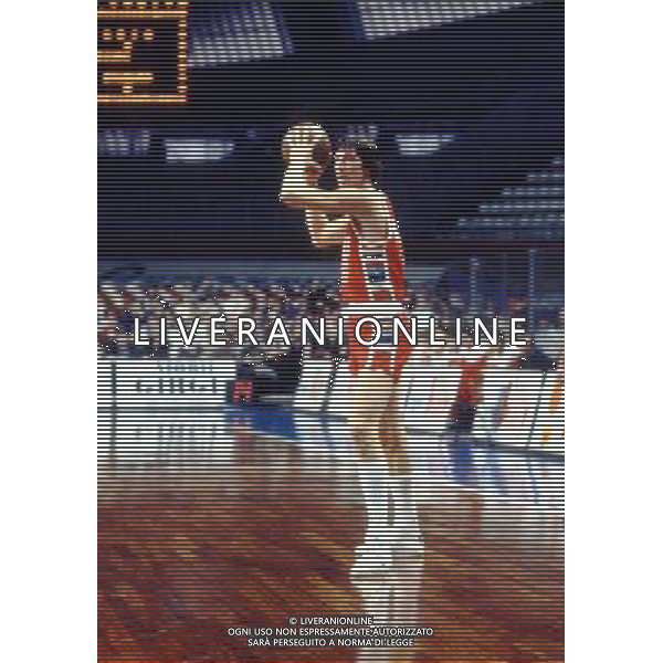 RETROSPETTIVA VITTORIO FERRACINI BASKET NELLA FOTO VITTORIO FERRACINI CON LA MAGLIA BILLY AG ALDO LIVERANI SAS
