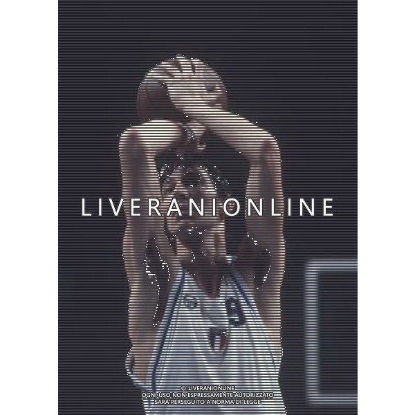 RETROSPETTIVA VITTORIO FERRACINI BASKET NELLA FOTO VITTORIO FERRACINI CON LA MAGLIA DELLA NAZIONALE ITALIANA AG ALDO LIVERANI SAS