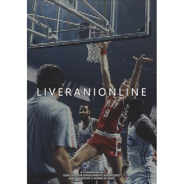 RETROSPETTIVA VITTORIO FERRACINI BASKET NELLA FOTO VITTORIO FERRACINI CON LA MAGLIA BILLY AG ALDO LIVERANI SAS
