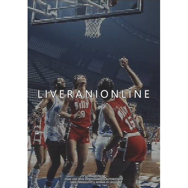 RETROSPETTIVA VITTORIO FERRACINI BASKET NELLA FOTO VITTORIO FERRACINI CON LA MAGLIA BILLY AG ALDO LIVERANI SAS