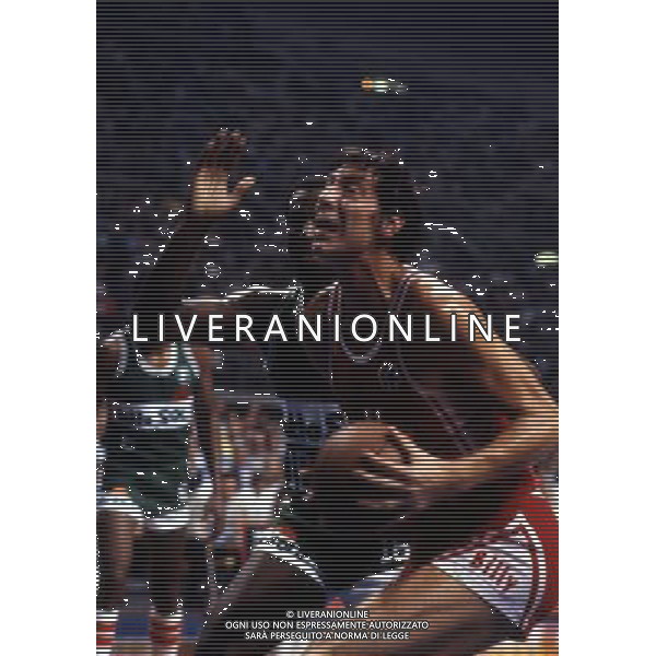 RETROSPETTIVA VITTORIO FERRACINI BASKET NELLA FOTO VITTORIO FERRACINI CON LA MAGLIA BILLY AG ALDO LIVERANI SAS