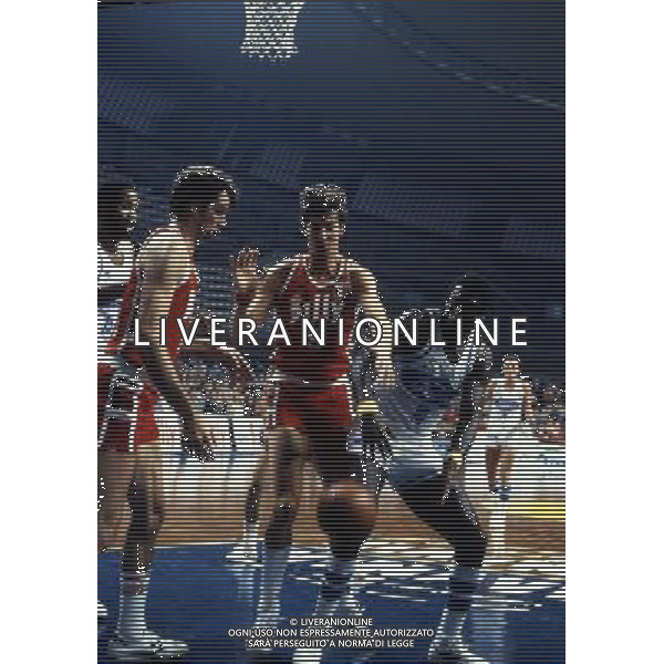 RETROSPETTIVA VITTORIO FERRACINI BASKET NELLA FOTO VITTORIO FERRACINI CON LA MAGLIA BILLY AG ALDO LIVERANI SAS