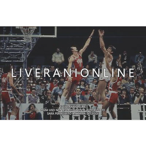 RETROSPETTIVA VITTORIO FERRACINI BASKET NELLA FOTO VITTORIO FERRACINI CON LA MAGLIA BILLY AG ALDO LIVERANI SAS