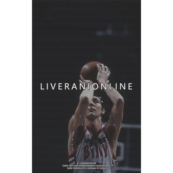 RETROSPETTIVA VITTORIO FERRACINI BASKET NELLA FOTO VITTORIO FERRACINI CON LA MAGLIA BILLY AG ALDO LIVERANI SAS