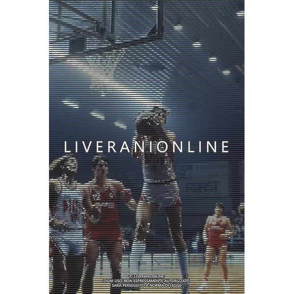 RETROSPETTIVA VITTORIO FERRACINI BASKET NELLA FOTO VITTORIO FERRACINI CON LA MAGLIA BILLY AG ALDO LIVERANI SAS