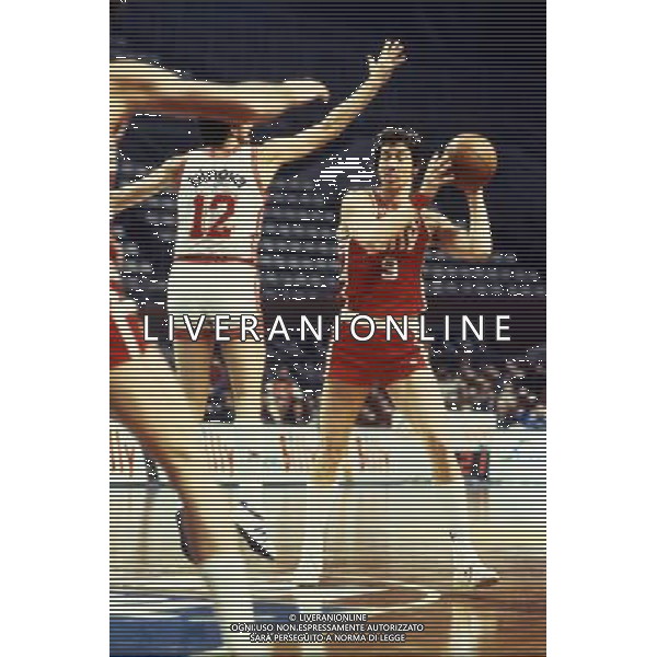 RETROSPETTIVA VITTORIO FERRACINI BASKET NELLA FOTO VITTORIO FERRACINI CON LA MAGLIA BILLY AG ALDO LIVERANI SAS