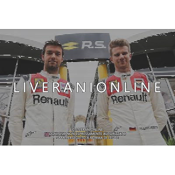 (L to R): Jolyon Palmer (GBR) Renault Sport F1 Team and team mate Nico Hulkenberg (GER) Renault Sport F1 Team celebrate 40 years of Renault Sport in F1. 16.07.2017. Formula 1 World Championship, Rd 10, British Grand Prix, Silverstone, England, Race Day. / AGENZIA ALDO LIVERANI SAS - ITALY ONLY EDITORIAL USE ONLY - Gp F1 Inghilterra Gara 16.07.2017