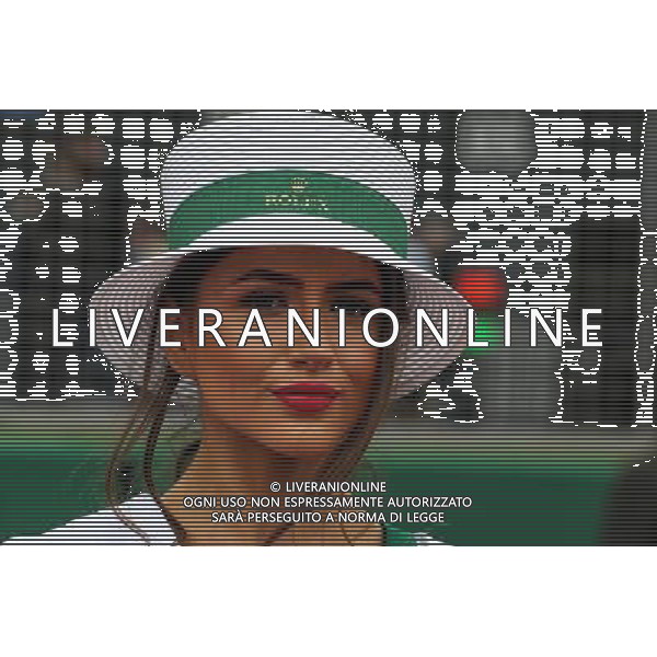 Grid girl. 16.07.2017. Formula 1 World Championship, Rd 10, British Grand Prix, Silverstone, England, Race Day. / AGENZIA ALDO LIVERANI SAS - ITALY ONLY EDITORIAL USE ONLY - Gp F1 Inghilterra Gara 16.07.2017
