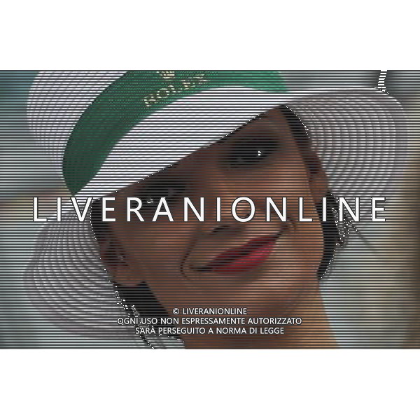 Grid girl. 16.07.2017. Formula 1 World Championship, Rd 10, British Grand Prix, Silverstone, England, Race Day. / AGENZIA ALDO LIVERANI SAS - ITALY ONLY EDITORIAL USE ONLY - Gp F1 Inghilterra Gara 16.07.2017