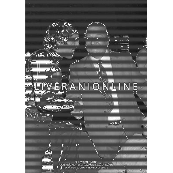 22mo Festival della canzone italiana di Sanremo dal 24 al 26 febbraio 1972 - RETROSPETTIVA nella foto Adriano Celentano con Gianni Ravera © ARCHIVIO / AGENZIA ALDO LIVERANI SAS