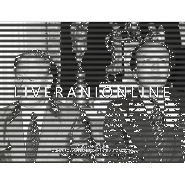 Leonardo Enrico Forneron Mondadori editore italiano - RETROSPETTIVA nella foto con Nils Liedholm, Sydney nel 1984 © ARCHIVIO / AGENZIA ALDO LIVERANI SAS