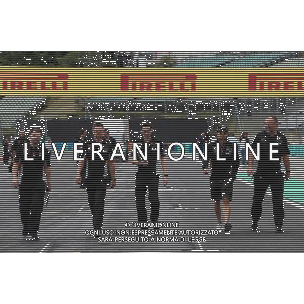 Sergio Perez (MEX) Sahara Force India F1 walks the circuit with the team. 27.07.2017. Formula 1 World Championship, Rd 11, Hungarian Grand Prix, Budapest, Hungary, Preparation Day. / AGENZIA ALDO LIVERANI SAS - ITALY ONLY EDITORIAL USE ONLY