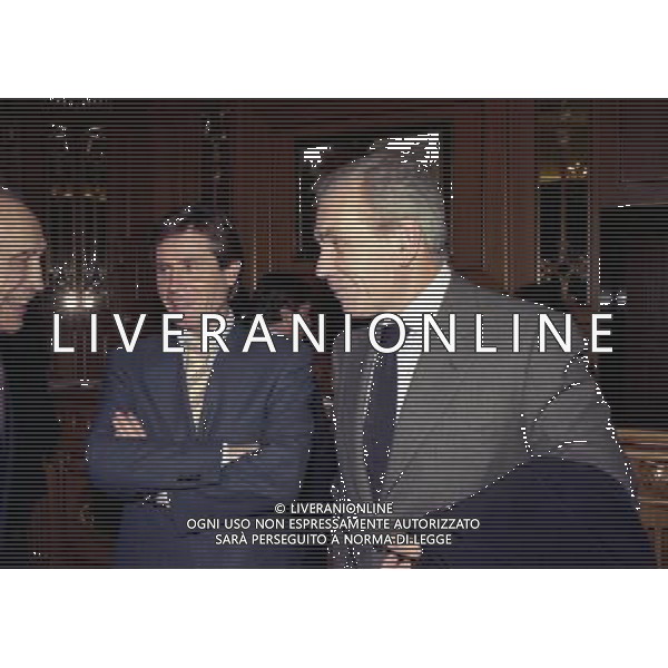 16-12-1997 MILANO HOTEL PRINCIPE E SAVOIA FESTA DI NATALE DELLA LEGA CALCIO NELLA FOTO ENZO BEARZOT CON GABRIELE ORIALI E GIUSEPPE GAZZONI FRASCARA PRESIDENTE BOLOGNA AG ALDO LIVERANI SAS