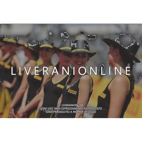 Grid girls on the drivers parade. 30.07.2017. Formula 1 World Championship, Rd 11, Hungarian Grand Prix, Budapest, Hungary, Race Day. /AGENZIA ALDO LIVERANI SAS - ITALY ONLY - EDITORIAL USE ONLY - - GP F1 BUDAPEST UNGHERIA GARA 30/07/2017
