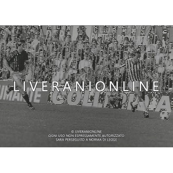 RETROSPETTIVA PIETRO ANASTASI CALCIATORE NELLA FOTO PIETRO ANASTASI CON LA MAGLIA DELLA JUVENTUS AG ALDO LIVERANI SAS