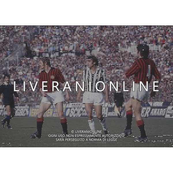 RETROSPETTIVA PIETRO ANASTASI CALCIATORE NELLA FOTO PIETRO ANASTASI AG ALDO LIVERANI SAS