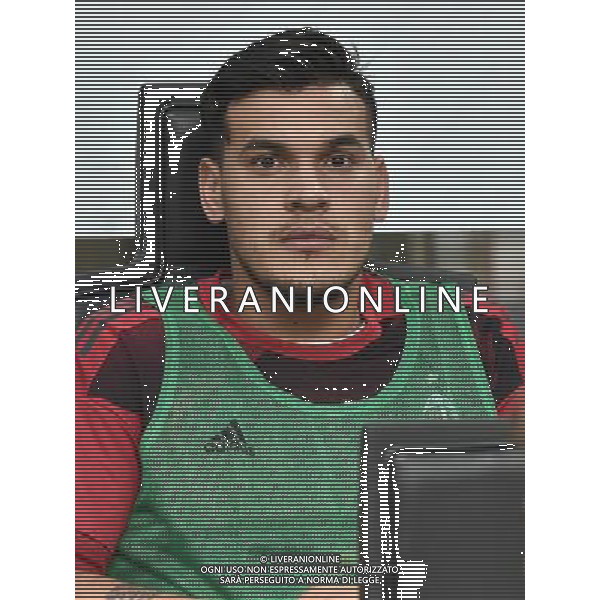 Milano 3-08-2017 Stadio Giuseppe Meazza - San Siro UEFA Europa League 3¡ turno preliminare - gara di ritorno Milan vs Universitatea Craiova nella foto Gustavo Gomez (Milan) foto Roberto Garavaglia - ag. Aldo Liverani sas