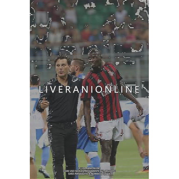03-08-17 MILANO EUROPA LEAGUE AC MILAN VS CSU CRAIOVA NELLA FOTO:MONTELLA VINCENZO CON NIANG M\'BAYE A FINE PARTITA FOTO PAOLA GARBUIO/AG.ALDO LIVERANI