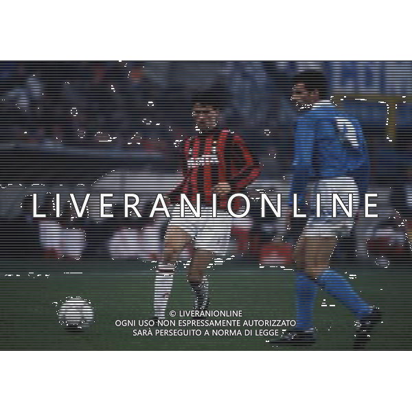 RETROSPETTIVA CHRISTIAN PANUCCI CALCIATORE NELLA FOTO CHRISTIAN PANUCCI CON LA MAGLIA DEL MILAN AG ALDO LIVERANI SAS