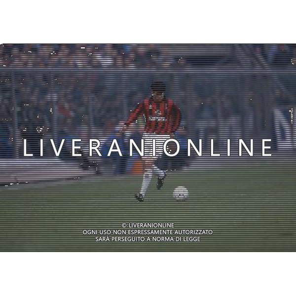 RETROSPETTIVA CHRISTIAN PANUCCI CALCIATORE NELLA FOTO CHRISTIAN PANUCCI CON LA MAGLIA DEL MILAN AG ALDO LIVERANI SAS