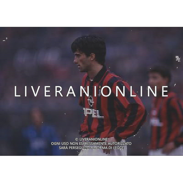 RETROSPETTIVA CHRISTIAN PANUCCI CALCIATORE NELLA FOTO CHRISTIAN PANUCCI CON LA MAGLIA DEL MILAN AG ALDO LIVERANI SAS