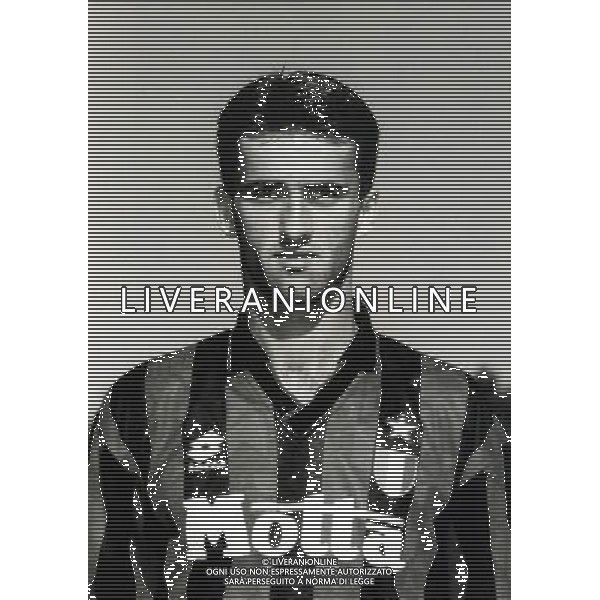 RETROSPETTIVA CHRISTIAN PANUCCI CALCIATORE NELLA FOTO CHRISTIAN PANUCCI CON LA MAGLIA DEL MILAN AG ALDO LIVERANI SAS