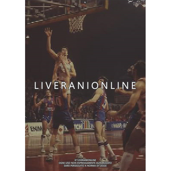 RETROSPETTIVA RICCARDO PITTIS BASKET NELLA FOTO RICARDO PITTIS CON LA MAGLIA DELLA PHILIPS MILANO AG ALDO LIVERANI SAS