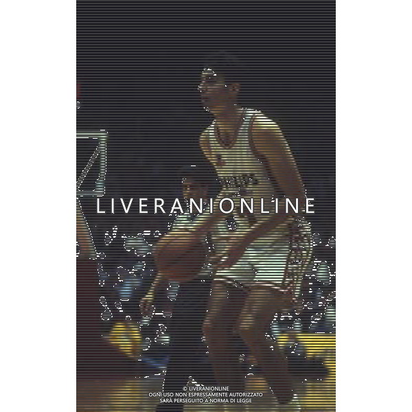 RETROSPETTIVA RICCARDO PITTIS BASKET NELLA FOTO RICARDO PITTIS CON LA MAGLIA DELLA PHILIPS MILANO AG ALDO LIVERANI SAS