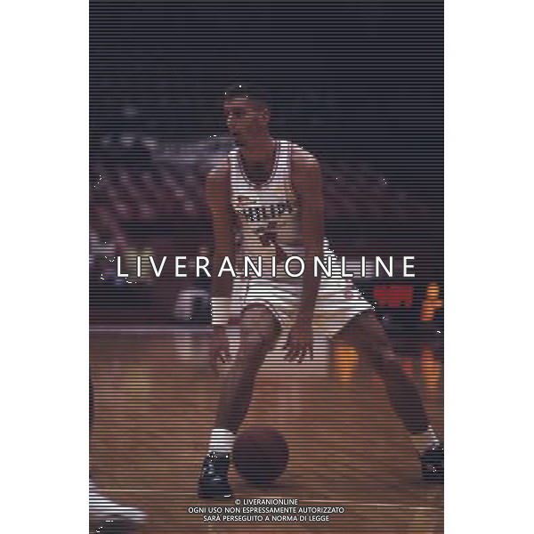 RETROSPETTIVA RICCARDO PITTIS BASKET NELLA FOTO RICARDO PITTIS CON LA MAGLIA DELLA PHILIPS MILANO AG ALDO LIVERANI SAS