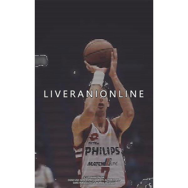 RETROSPETTIVA RICCARDO PITTIS BASKET NELLA FOTO RICARDO PITTIS CON LA MAGLIA DELLA PHILIPS MILANO AG ALDO LIVERANI SAS