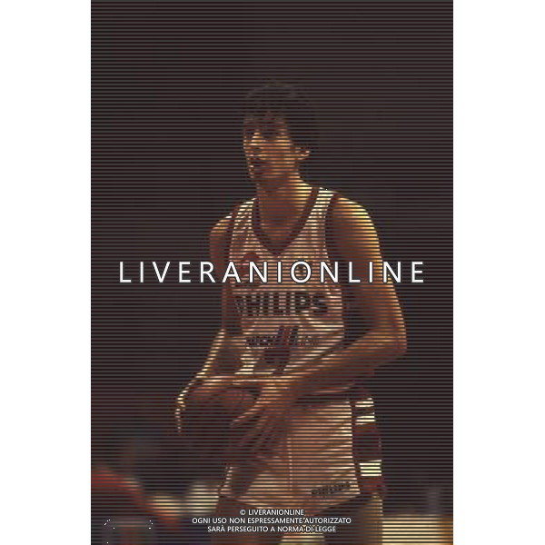 RETROSPETTIVA RICCARDO PITTIS BASKET NELLA FOTO RICARDO PITTIS CON LA MAGLIA DELLA PHILIPS MILANO AG ALDO LIVERANI SAS