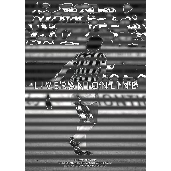 22-06-1983 TORINO- FINALE DI COPPA ITALIA JUVENTUS VERONA 3-0 NELLA FOTO MICHEL PLATINI AG ALDO LIVERANI SAS