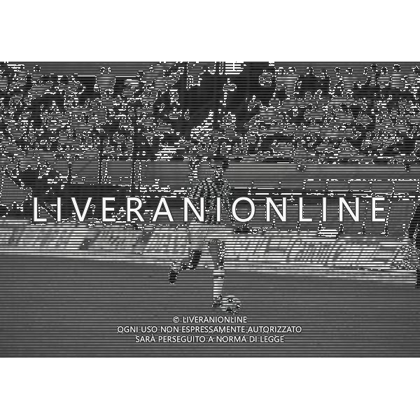 22-06-1983 TORINO- FINALE DI COPPA ITALIA JUVENTUS VERONA 3-0 NELLA FOTO ANTONIO CABRINI AG ALDO LIVERANI SAS