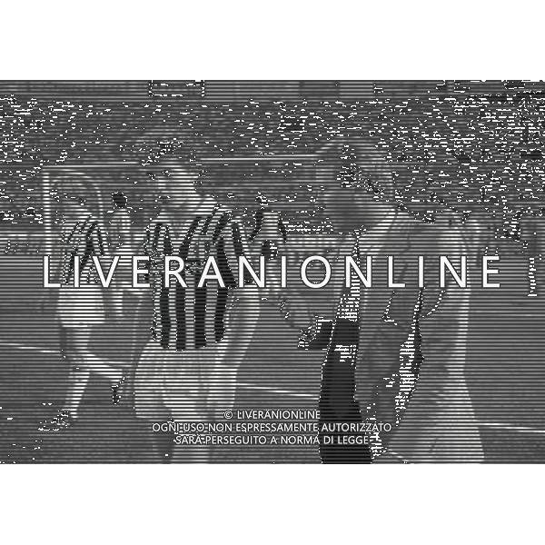 22-06-1983 TORINO- FINALE DI COPPA ITALIA JUVENTUS VERONA 3-0 NELLA FOTO GIOVANNI TRAPATTONI CON ZBIGNIEW BONIEK AG ALDO LIVERANI SAS