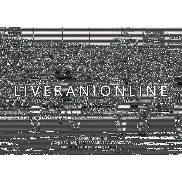 22-06-1983 TORINO- FINALE DI COPPA ITALIA JUVENTUS VERONA 3-0 NELLA FOTO PARATA LUCIANO BODINI AG ALDO LIVERANI SAS