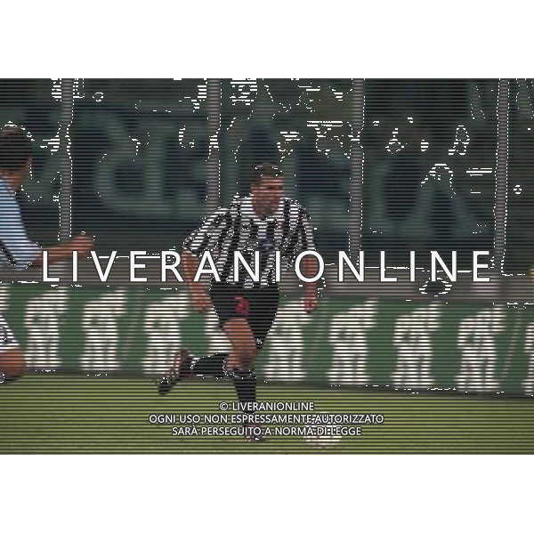 29-08 1998 TORINO- SUPERCOPPA ITALIANA JUVENTUS LAZIO 1-2 NELLA FOTO ZINEDINE ZIDANE AG ALDO LIVERANI SAS