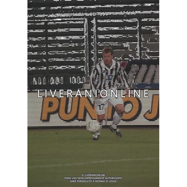27-10-1998 TORINO-COPPA ITALIA JUVENTUS VENEZIA 1-1 NELLA FOTO GIANLUCA PESSOTTO AG ALDO LIVERANI SAS