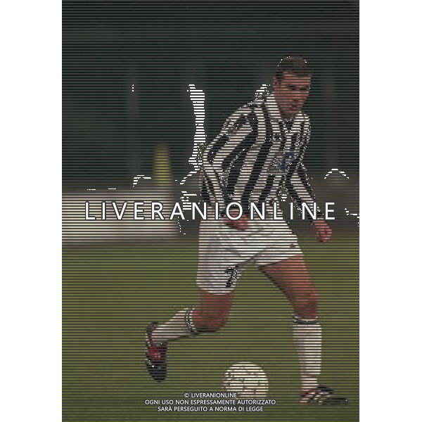 27-10-1998 TORINO-COPPA ITALIA JUVENTUS VENEZIA 1-1 NELLA FOTO ZINEDINE ZIDANE AG ALDO LIVERANI SAS