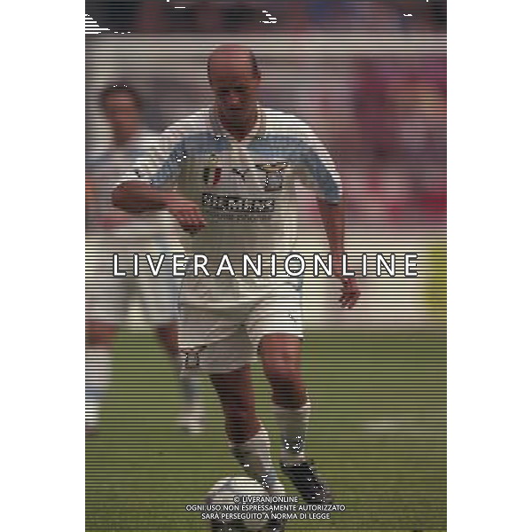 TORNEO DI AMSTERDAM 2000-2001 BARCELLONA LAZIO NELLA FOTO ATTILIO LOMBARDO AG ALDO LIVERANI SAS