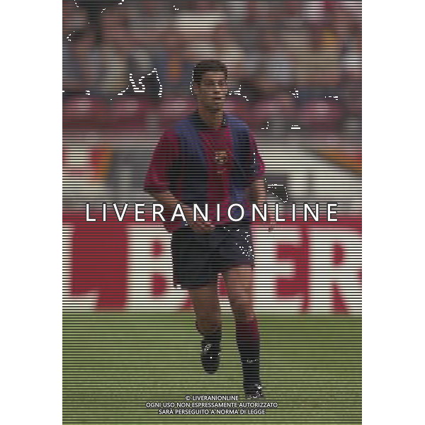 TORNEO DI AMSTERDAM 2000-2001 BARCELLONA LAZIO NELLA FOTO Gerard L—pez AG ALDO LIVERANI SAS