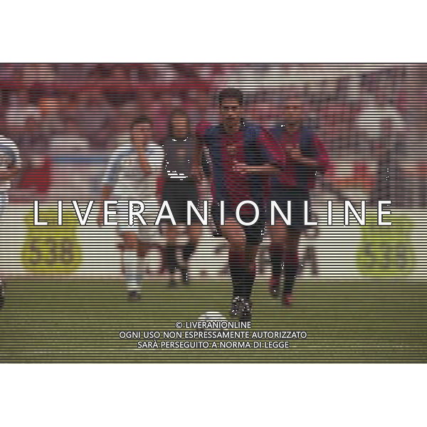 TORNEO DI AMSTERDAM 2000-2001 BARCELLONA LAZIO NELLA FOTO Gerard L—pez AG ALDO LIVERANI SAS