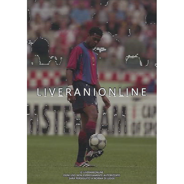 TORNEO DI AMSTERDAM 2000-2001 BARCELLONA LAZIO NELLA FOTO PATRICK KLUIVERT AG ALDO LIVERANI SAS