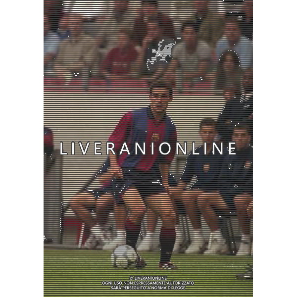 TORNEO DI AMSTERDAM 2000-2001 BARCELLONA LAZIO NELLA FOTO MARC OVERMARS AG ALDO LIVERANI SAS